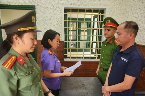 Khởi tố Trưởng Văn phòng đại diện Tạp chí Thương Hiệu và Pháp Luật