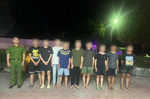 Công an xã Trung Giã phát huy hiệu quả camera giám sát đảm bảo an ninh trật tự