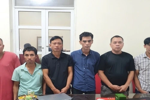 Công an xã Phúc Thịnh bắt quả tang nhóm đối tượng đánh bạc