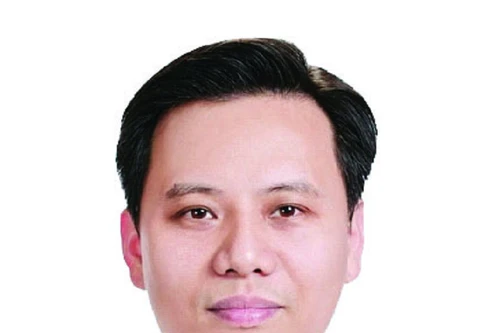 Khởi tố nguyên Phó Cục trưởng Cục An toàn thực phẩm cùng nhiều bị can 