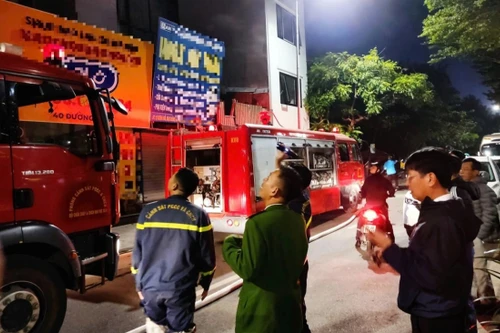 Những khuyến cáo hữu ích người dân cần biết về chữa cháy, thoát nạn trong đêm