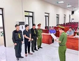 Khởi tố vụ án vi phạm quy định về khai thác tài nguyên