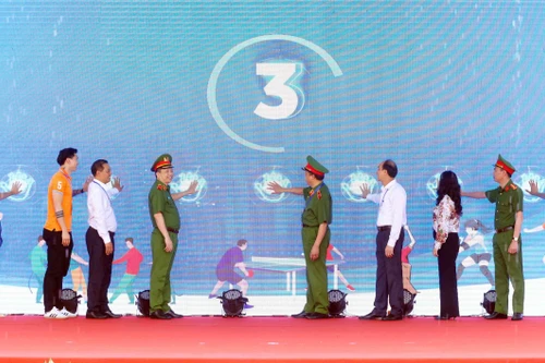 Triển khai thắng lợi đợt cao điểm tấn công, trấn áp tội phạm về ma túy