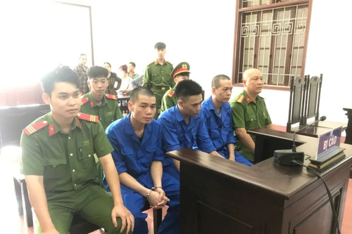 Góp tiền mua ma túy sử dụng, 3 đối tượng lĩnh án hơn 22 năm tù