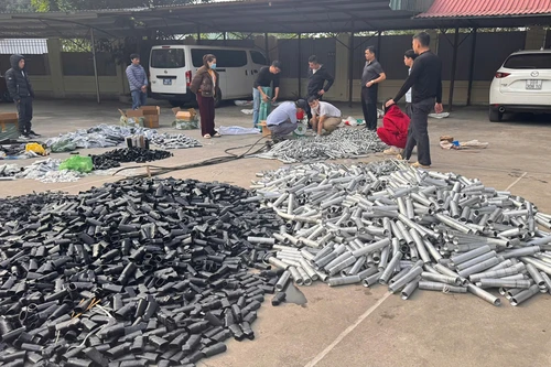 Triệt phá đường dây sản xuất vật liệu nổ, linh kiện súng