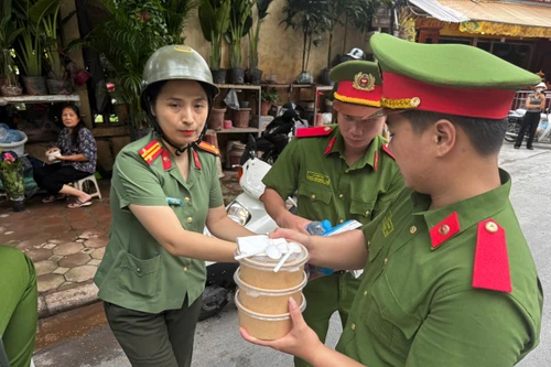 Nỗ lực từ những việc nhỏ nhất, góp phần thành công ngày hội non sông