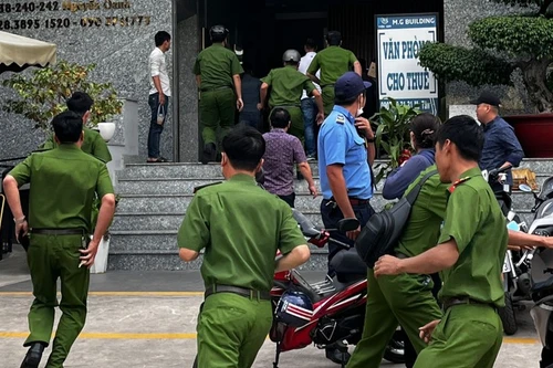 Tạm giữ Phó Giám đốc Ban quản lý dự án để điều tra vụ việc vi phạm pháp luật