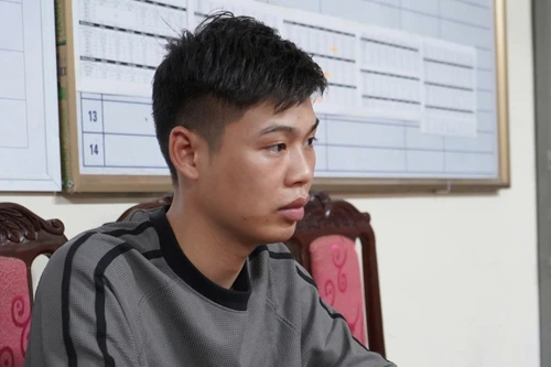 Dùng ảnh “nhạy cảm” với người yêu cũ để đe dọa níu kéo tình cảm