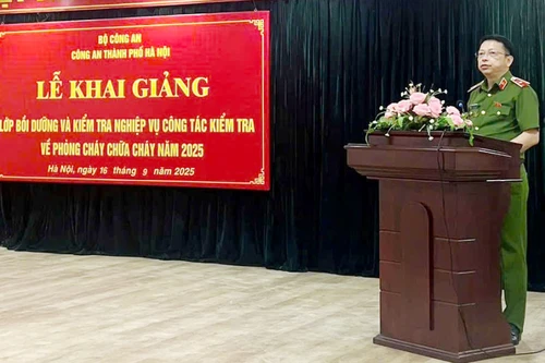 Công an Hà Nội bồi dưỡng nghiệp vụ phòng cháy, chữa cháy