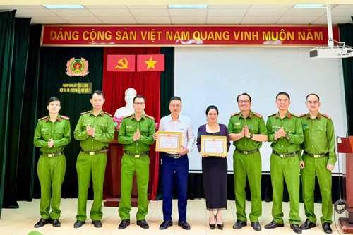 Đơn vị điển hình tiên tiến trong phong trào toàn dân tham gia phòng cháy, chữa cháy