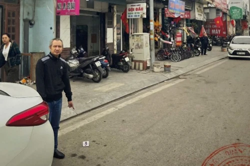 Giao ô tô cho gã tài xế ham mê cờ bạc