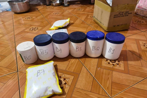 Khởi tố chủ cơ sở sử dụng chất cấm sản xuất giò chả