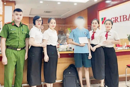 Bị thao túng tâm lý nam sinh phá két sắt của gia đình lấy 800 triệu đồng chuyển cho bọn lừa đảo