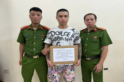 Công an phường Thanh Liệt vận động thành công đối tượng truy nã đầu thú