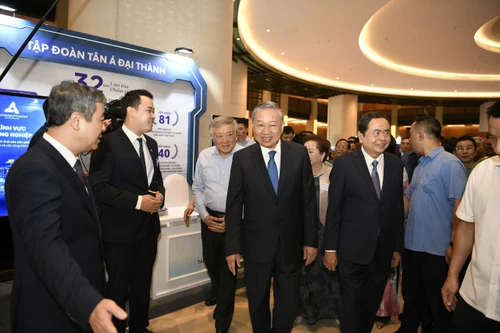 Tân Á Đại Thành vinh dự góp mặt tại hội nghị toàn quốc về phát triển kinh tế tư nhân