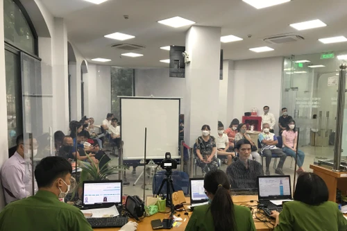 Quyết liệt triển khai 'chiến dịch' 30 ngày đêm thu nhận hồ sơ cấp căn cước công dân gắn chíp