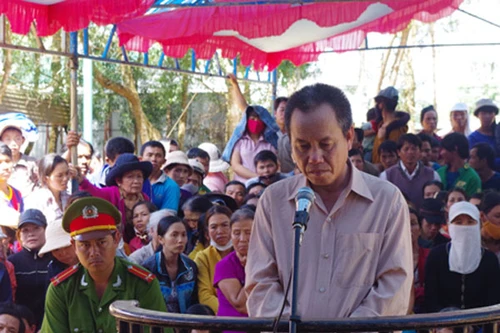 15 năm tù cho "yêu râu xanh" đội lốt ông hàng xóm tốt bụng