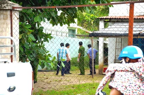 Người phụ nữ chết bất thường, chồng vội vã đưa về quê an táng