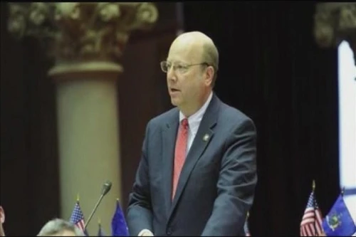 Mỹ: Ứng viên đã tự tử vẫn... đắc cử