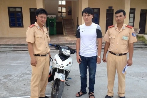 Phát hiện xe bị mất trên phố, nhờ CSGT kịp thời thu giữ