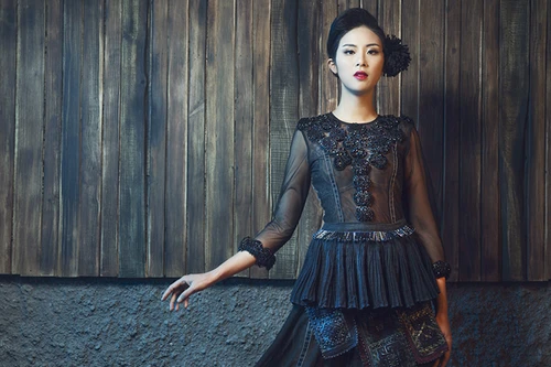 Vũ Việt Hà mang cả "vùng cao" vào "Thiên di"