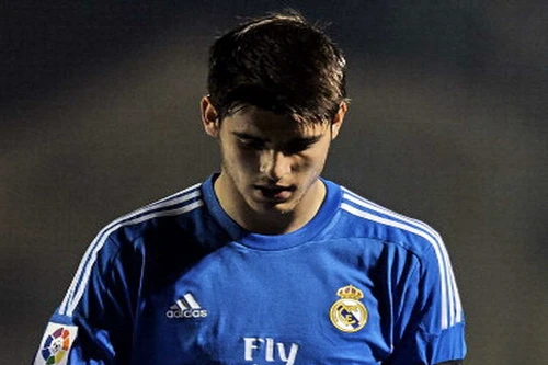 Theo đuổi Morata, phải chăng HLV Wenger đang đùa?