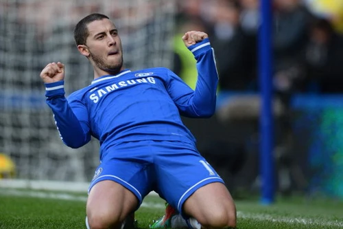 Hazard suýt chút nữa bị vỡ mắt cá chân