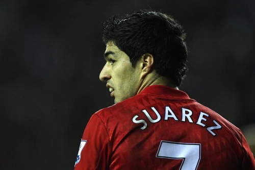 Suarez được “tiền bối” khuyên đến Man Utd
