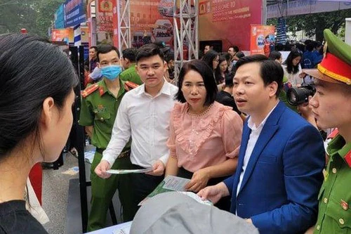 An ninh quốc phòng dẫn đầu các nhóm ngành đào tạo hút thí sinh nhất năm 2021