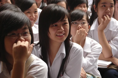 Thi tốt nghiệp THPT 2013: 3 môn thi trắc nghiệm, 3 môn thi tự luận