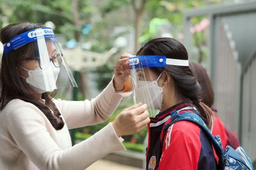 Trường học chuyển trạng thái học tập linh hoạt để bảo đảm an toàn cho học sinh, giáo viên