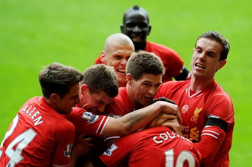 Liverpool sắp "soán ngôi" Real Madrid về số bàn thắng