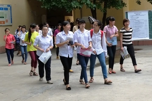 Thiếu vắng điểm tối đa trong tốp 100 thí sinh cao điểm nhất ĐH, CĐ