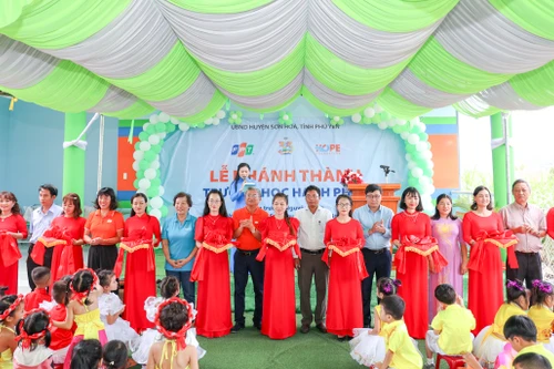 Thêm một ngôi trường Hạnh phúc cho học sinh khó khăn nhân dịp năm học mới 