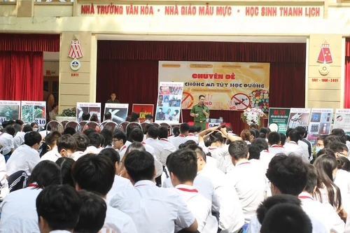 Xây dựng trường học an toàn với chuyên đề phòng chống ma túy