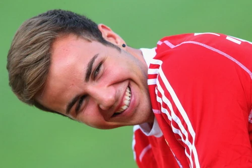 Gotze đe dọa Man Utd trước cuộc tái đấu