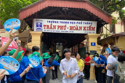 Rút ngắn số môn thi, thí sinh kết thúc kỳ thi tốt nghiệp THPT 2025 trong sáng nay