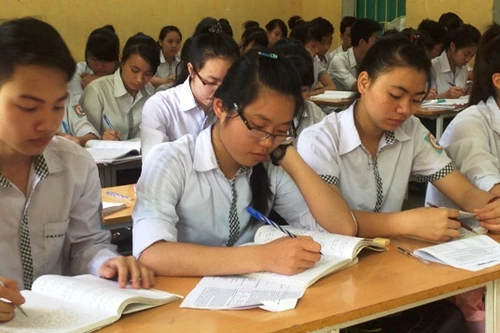 Thống nhất cao tổ chức một kỳ thi quốc gia