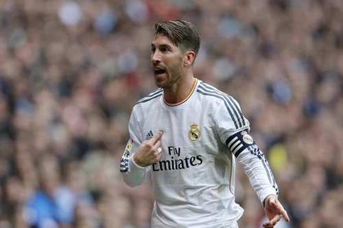 Một CLB Anh muốn chi “tiền tấn” để chiêu mộ Sergio Ramos