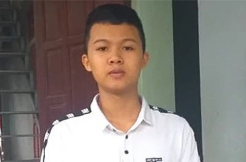 Tưởng trượt ĐH vì thay đổi nguyện vọng trường quân đội không đúng quy định, nam sinh 27,4 điểm bất ngờ được gọi nhập học trở lại