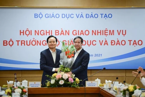 Tân Bộ trưởng Bộ GD-ĐT: Học trò là lẽ phải cao nhất và sự bù đắp lớn nhất
