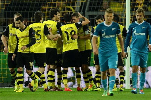 B.Dortmund 1-2 Zenit (Tổng tỉ số 5-4): Đáng khen nhưng vẫn chưa đủ!