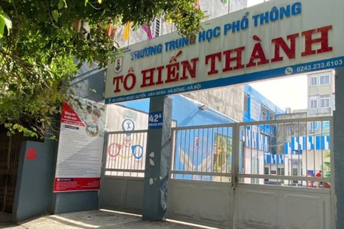 Hà Nội: Trường học tuyển sinh lớp 10 "chui" bị phạt 20 triệu đồng