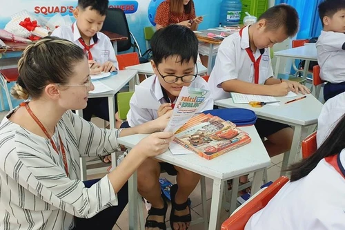 Triển khai rộng công nghệ học tiếng Anh mới vượt trội so với học tiếng Anh giao tiếp thông thường