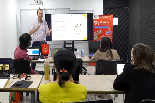 Chỉ số thông thạo về trình độ Tiếng Anh của người Việt Nam tụt hạng