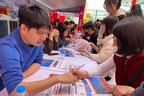 Hai đại học lớn mở thêm cơ sở đào tạo ngoài Hà Nội