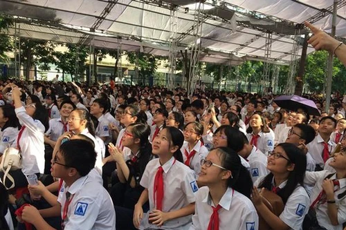 Chính thức dừng tuyển sinh lớp 6 trường THPT chuyên Hà Nội Amsterdam