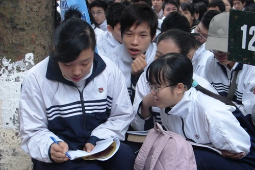 Bộ GD-ĐT đưa ra hạn cuối góp ý 2 phương án thi tốt nghiệp THPT