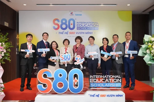 8.000 suất học bổng đưa tiếng Anh gần hơn với thế hệ trẻ Việt Nam