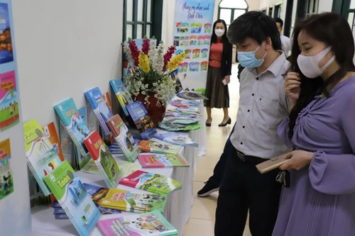 Sách giáo khoa mới NXB Giáo dục Việt Nam giá cao nhất 480.000 đồng/bộ